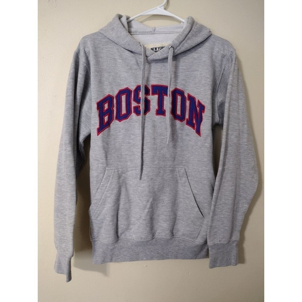 New York Popular Boston Graphic‎ Hoodie Sweatshirt Gray Women's Small